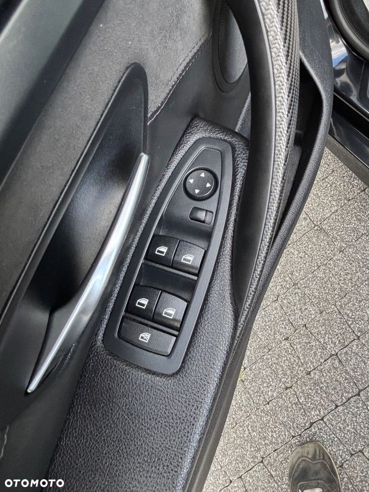 BMW Seria 4 420d Sport-Aut Sport Line - 31