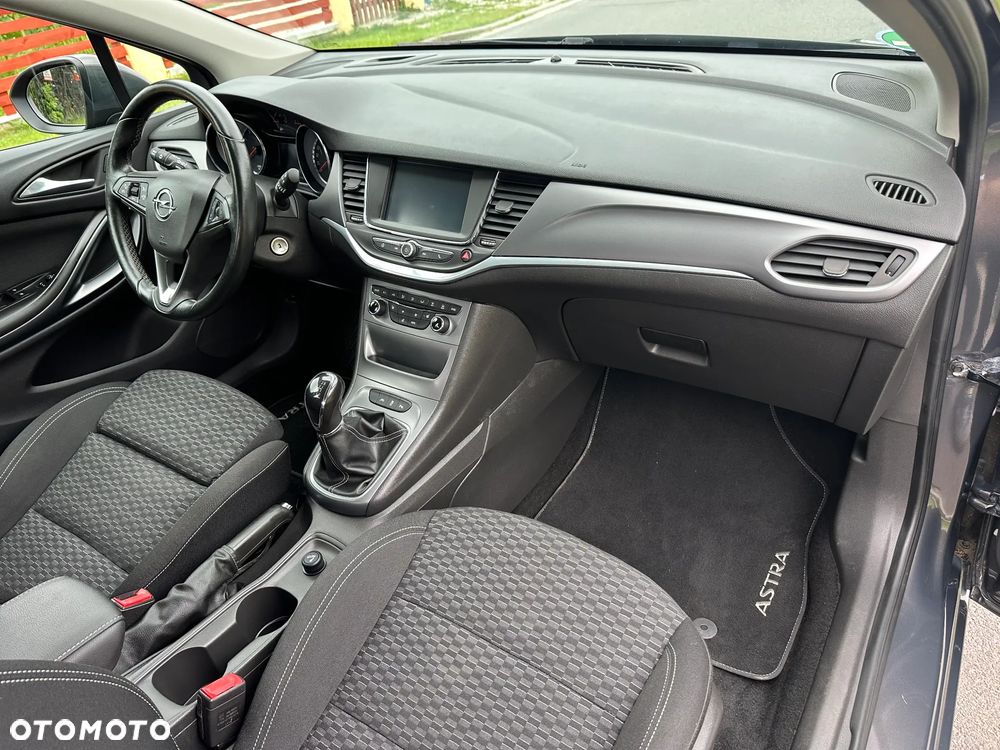 Opel Astra 1.4 Turbo Innovation - 35