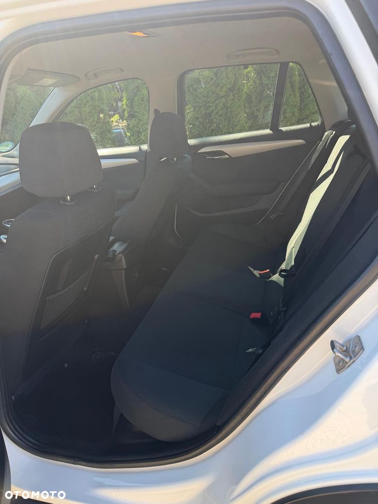 BMW X1 sDrive18d - 15
