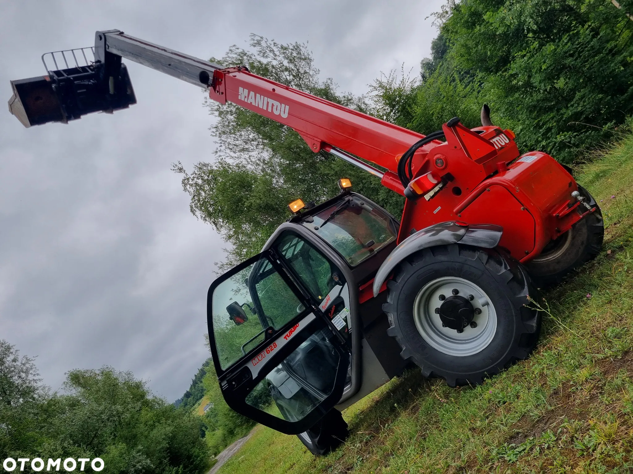 Manitou MVT 628 Ładowarka teleskopowa 6 metrów Udzwig 2,9tony idealny stan z Norwegii 2011r Niski przebieg Łyżka i widły - 9