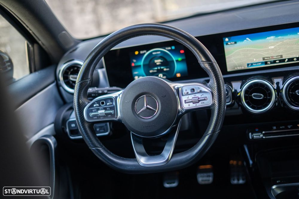 Mercedes-Benz A 160 AMG Line - 9