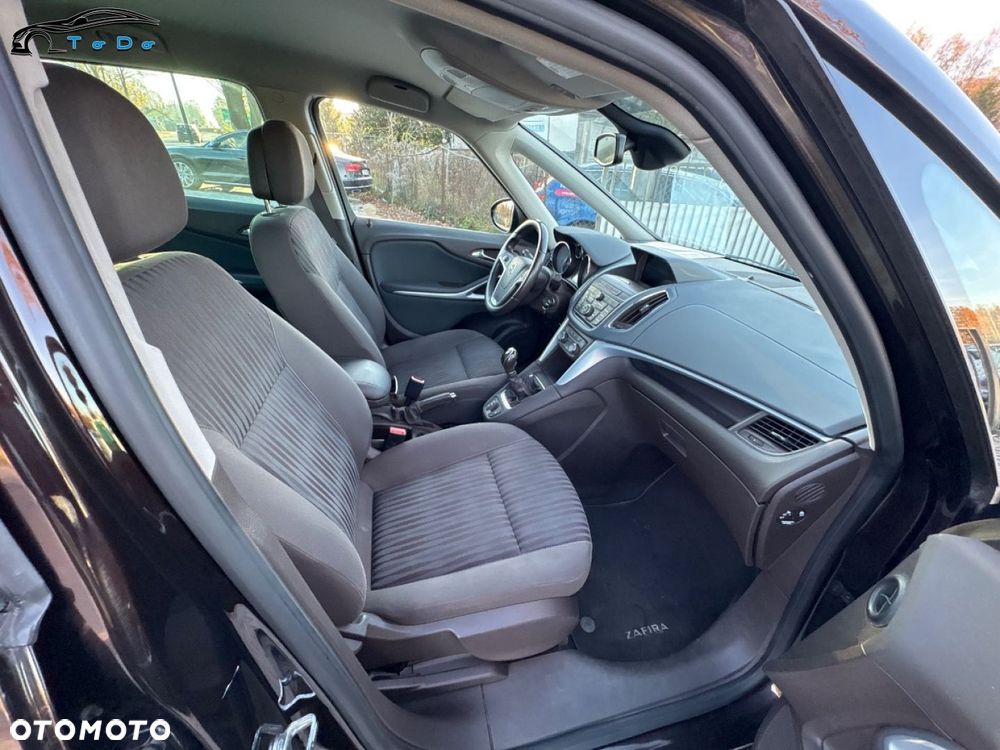 Opel Zafira 1.4 T Cosmo EcoFLEX S&S - 25