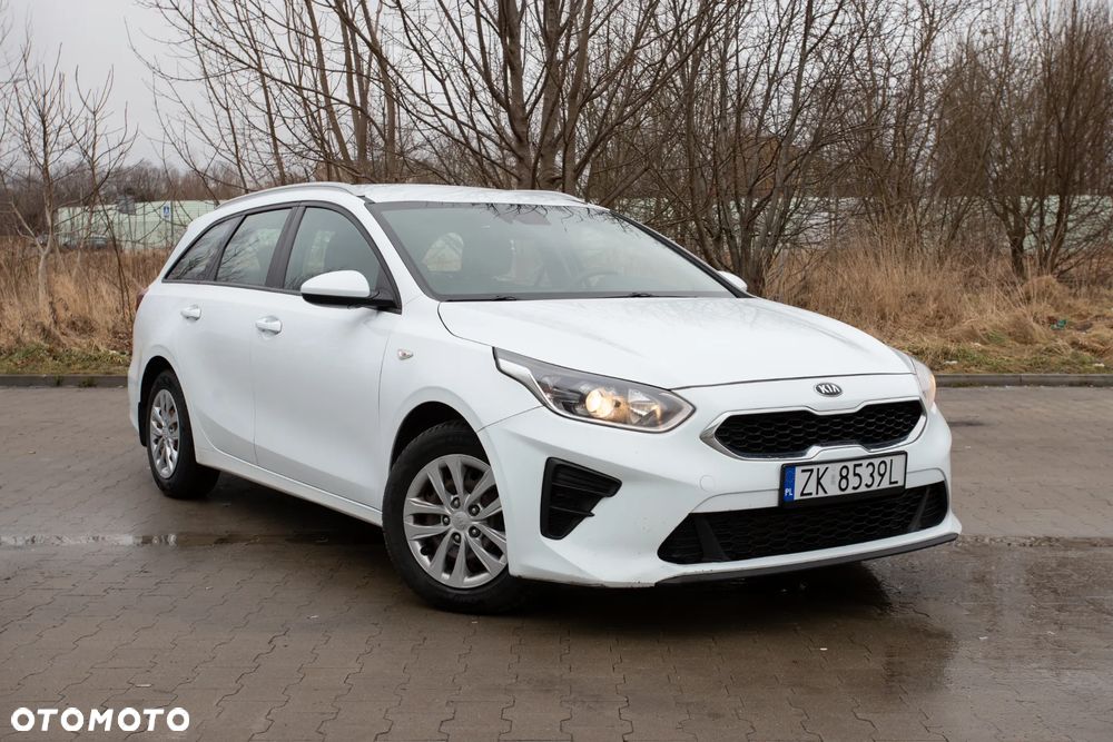 Kia Ceed - 1