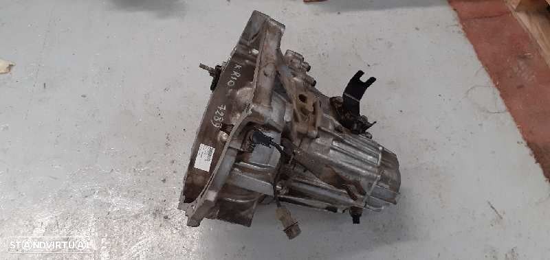 CAIXA VELOCIDADES KIA RIO BREAK FAMILIAR 2000 - 2