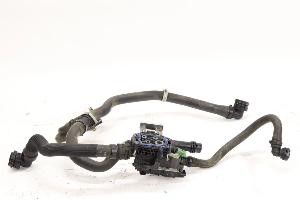 Peugeot 3008 II obudowa termostatu 9803549480 - 2