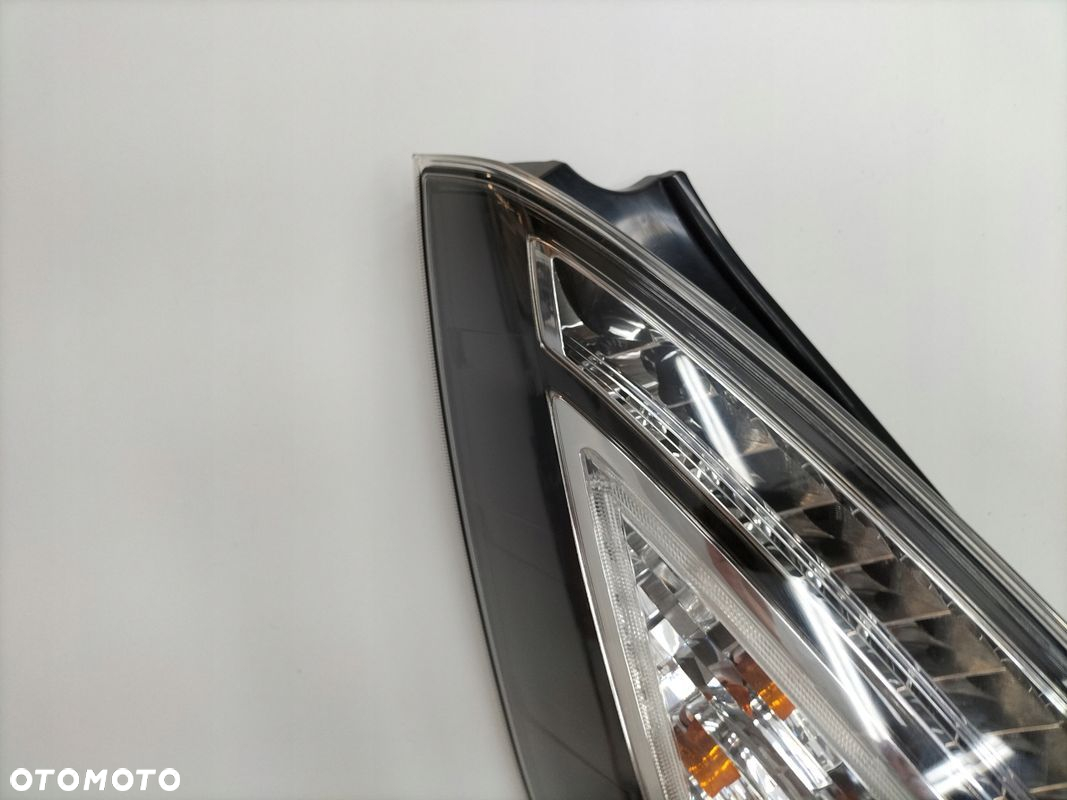 LAMPA LEWY TYŁ LEWA TYLNA LED LIFT MAZDA 5 - 6
