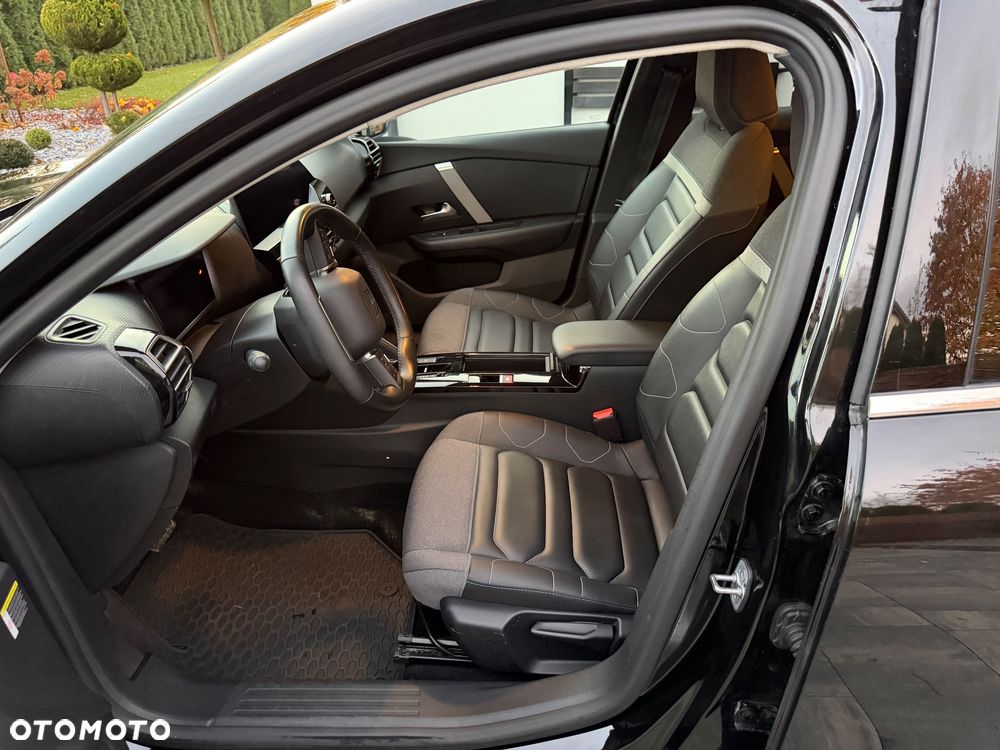 Citroën C4 1.2 PureTech Max S&S EAT8 - 21