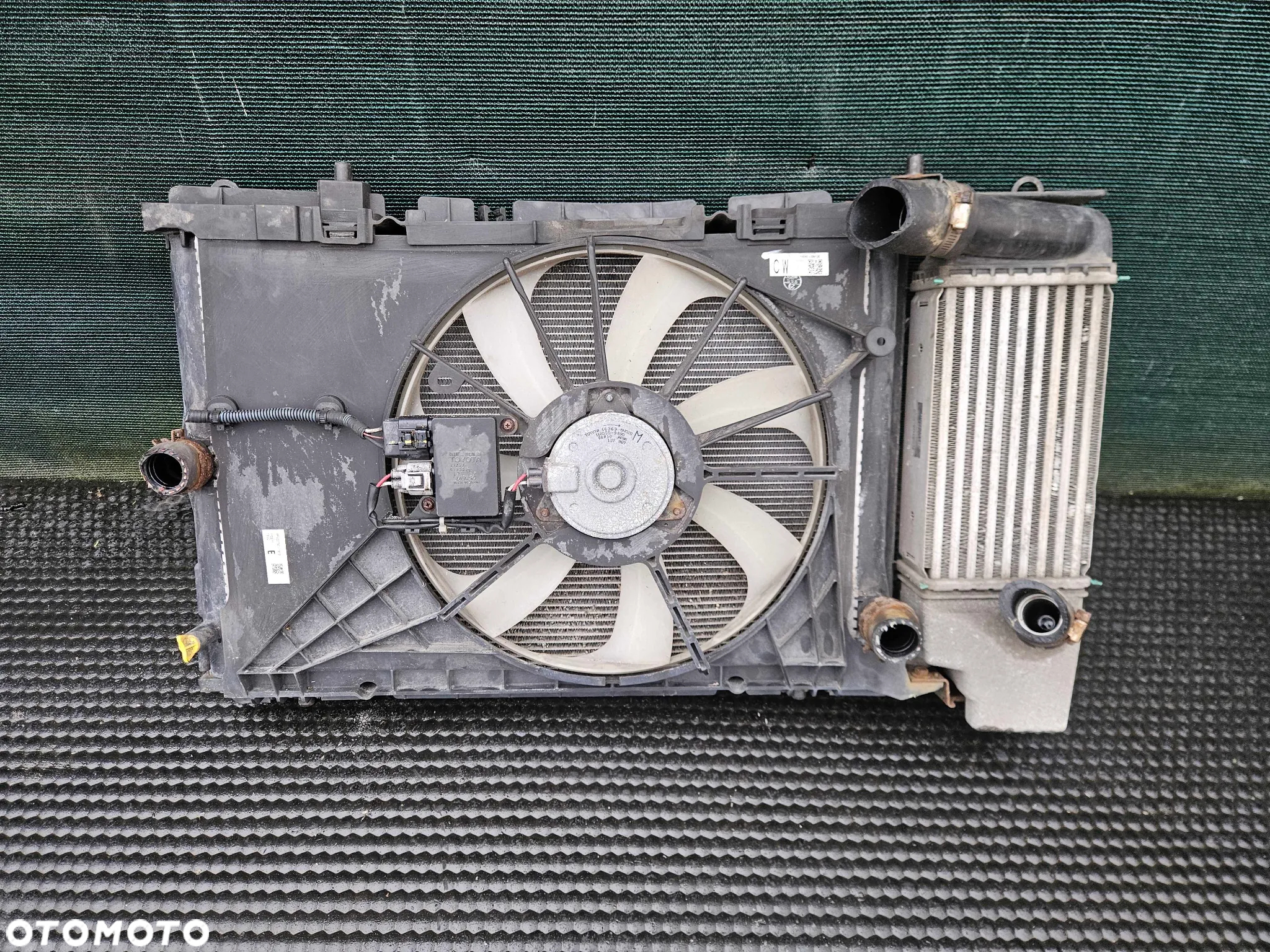 Chłodnica Wody Plynu Klimatyzacji Intercooler Wentylator 1.4 D4D Toyota Auris 1 I Lift 2011r - 18