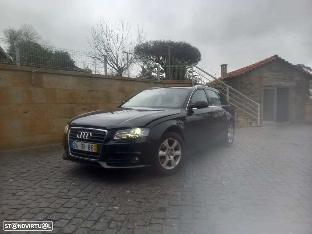 Audi A4 Avant 2.0 TDI - 8