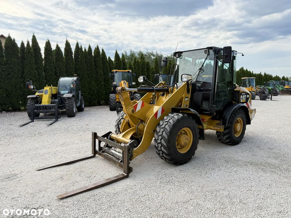 Caterpillar CAT 906 H / ŁADNA / SILNA / ORYGINAŁ  / ZADBANA / SPROWADZONA Z NIEMIEC / MAŁE GABARYTY / BEZ DPF I ADBLUE / 60 70 M 506 509 L30 L35 908 907 320 318 750 850 - 15
