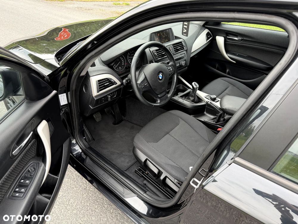 BMW Seria 1 116i - 9