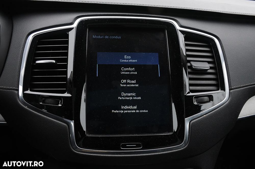Volvo XC 90 D5 AWD Inscription - 24