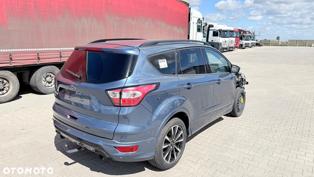 Ford Kuga 1.5 EcoBoost ST-LINE - 6