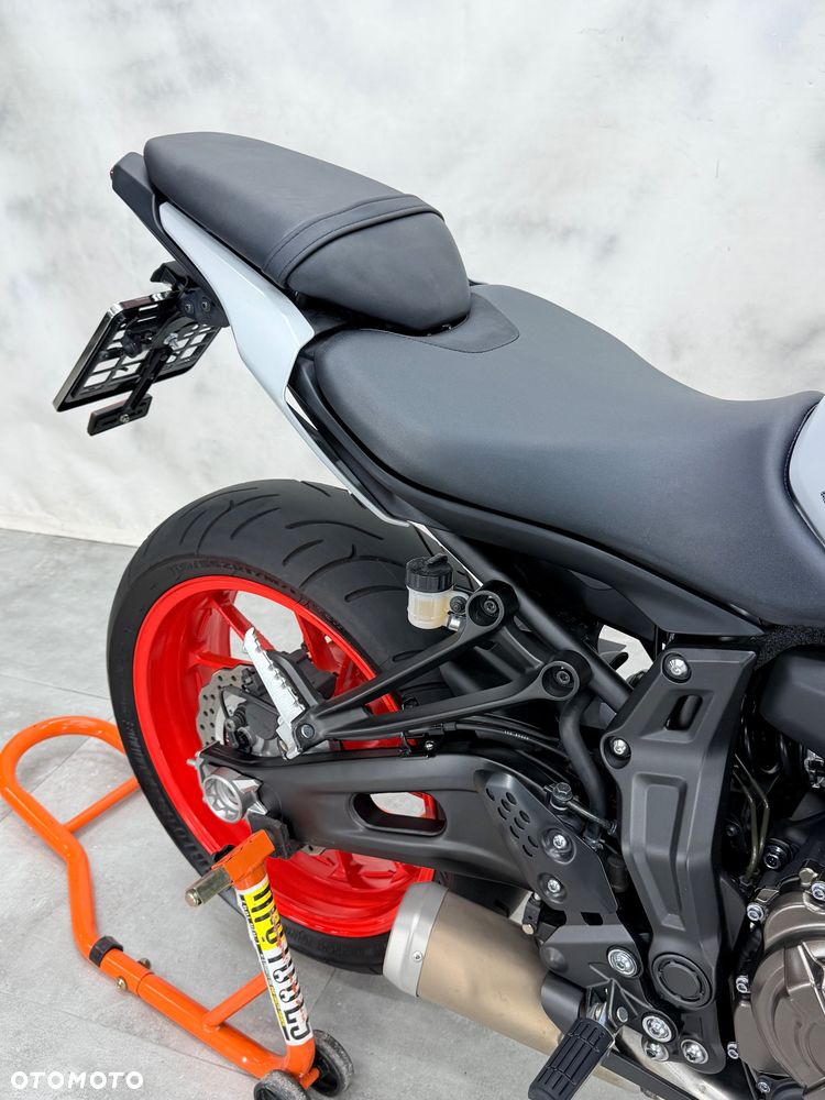 Yamaha MT - 21