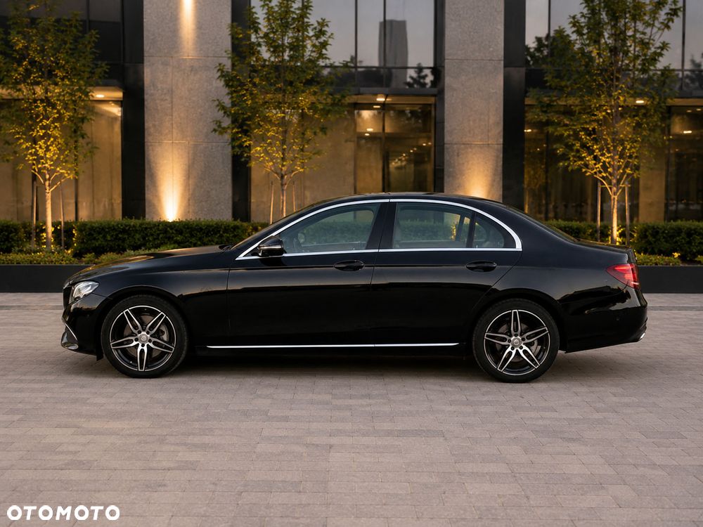 Mercedes-Benz Klasa E 220 d 4-Matic Avantgarde - 8