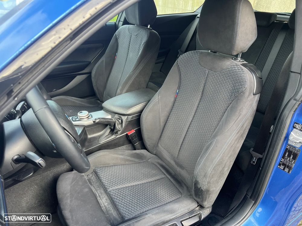 BMW 118 dA Pack M - 11