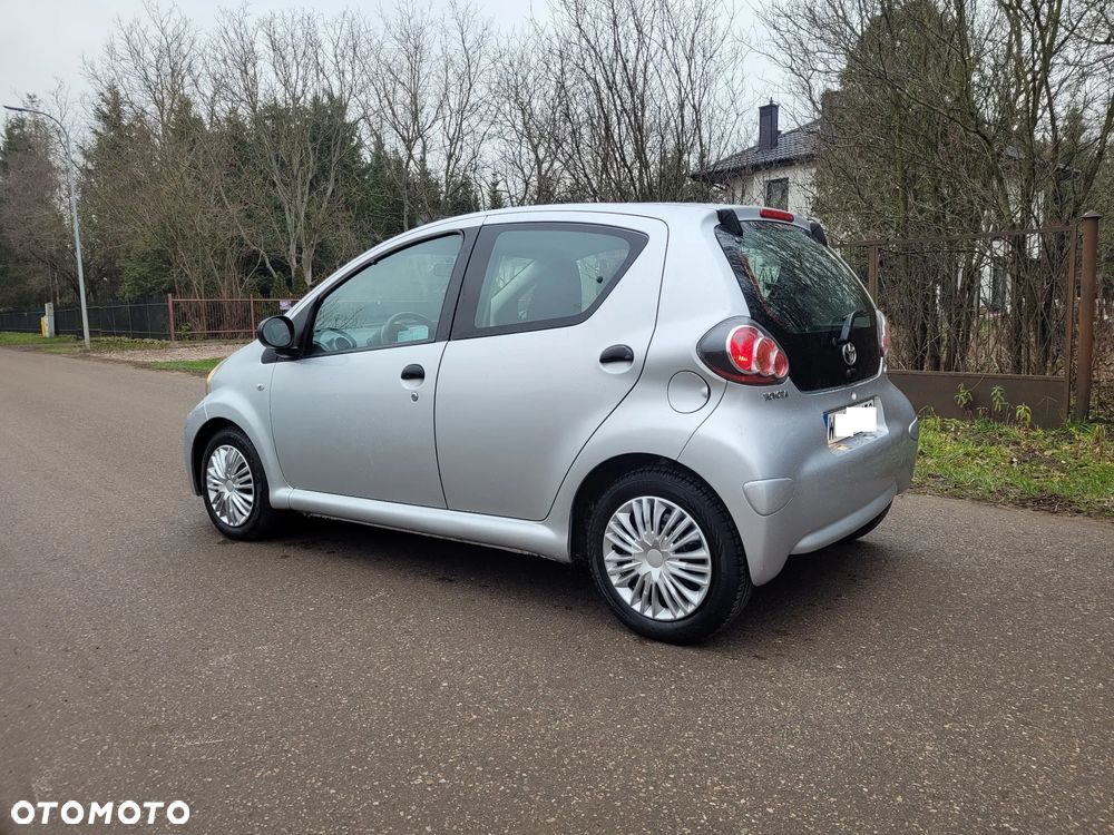 Toyota Aygo 1.0 VVT-i Premium - 2