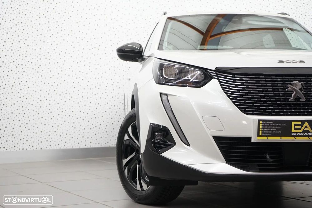 Peugeot 2008 1.2 PureTech Allure Pack EAT8 - 42