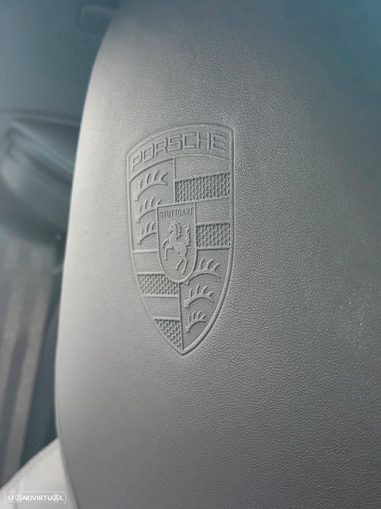 Porsche Cayenne S E-Hybrid - 35
