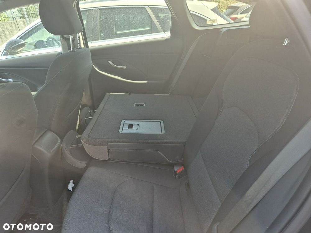 Hyundai i30 1.0 T-GDI Smart - 19
