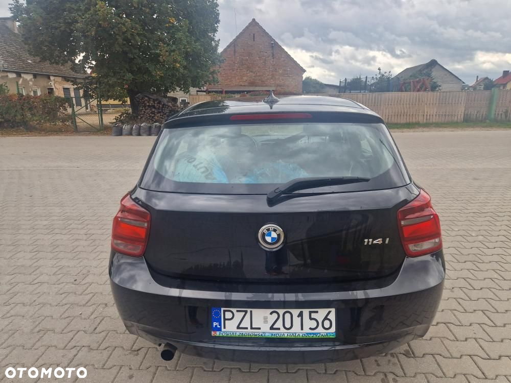 BMW Seria 1 114i - 4