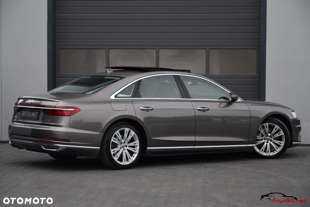 Audi A8 - 12