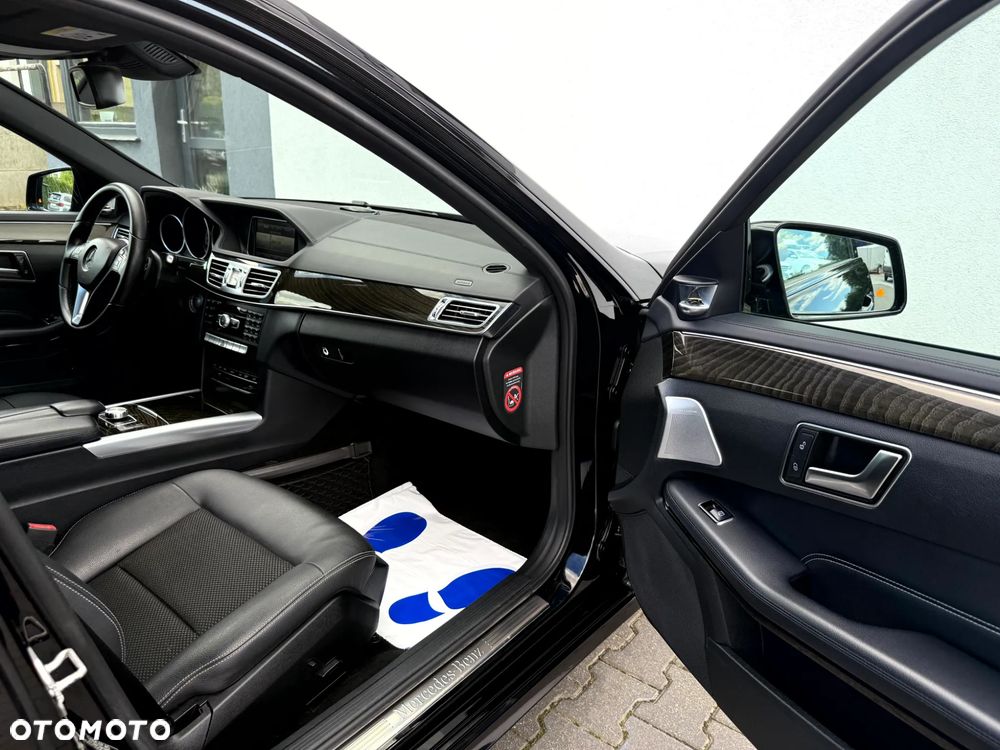 Mercedes-Benz Klasa E 250 BlueTEC 9G-TRONIC Edition - 25