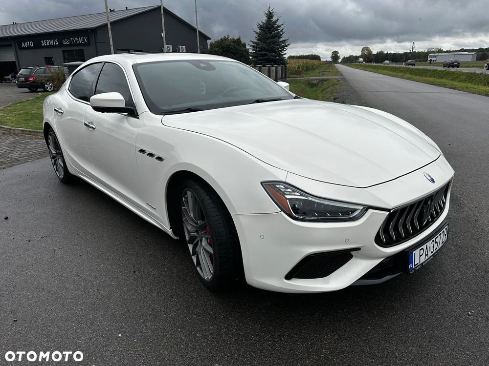 Maserati Ghibli - 2