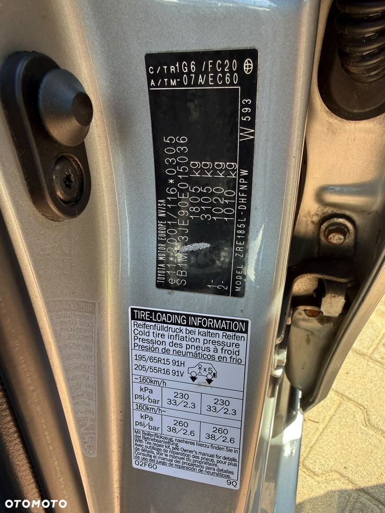 Toyota Auris - 24