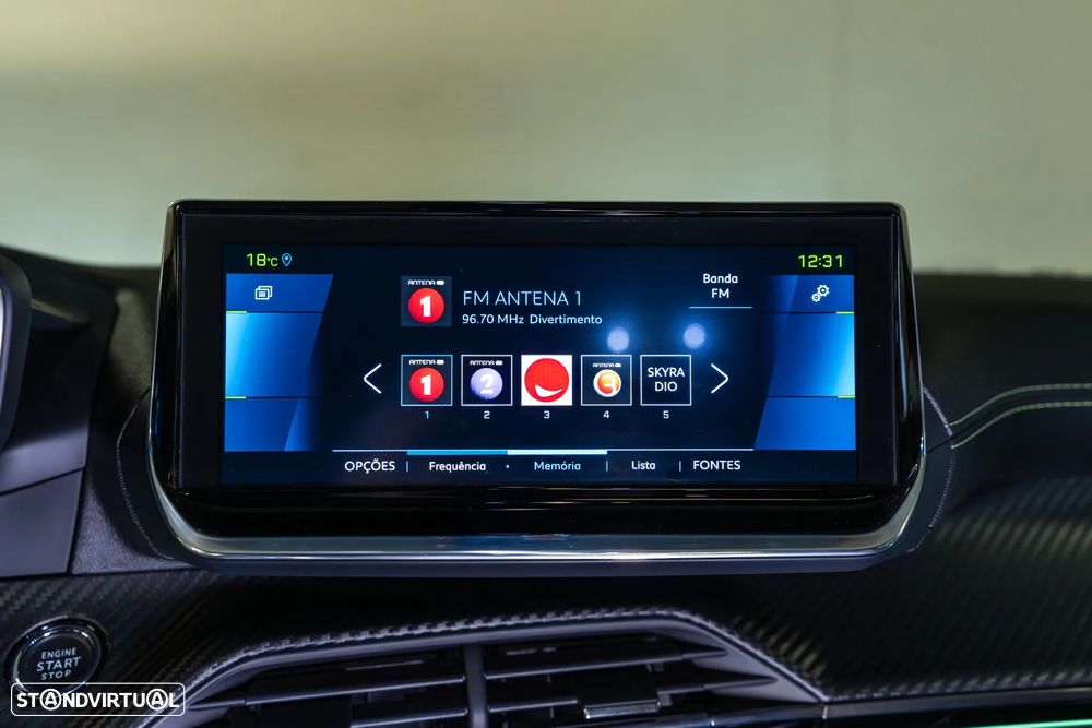 Peugeot e-208 GT Pack - 25