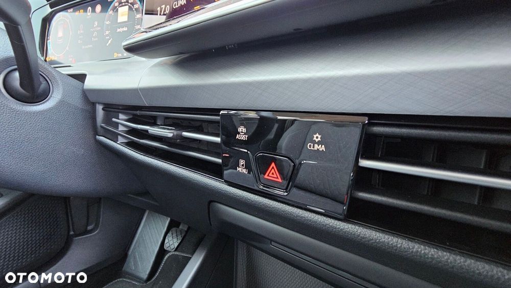Volkswagen Golf Variant - 35