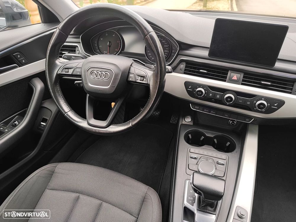Audi A4 Avant 2.0 TDI quattro Advance S tronic - 11