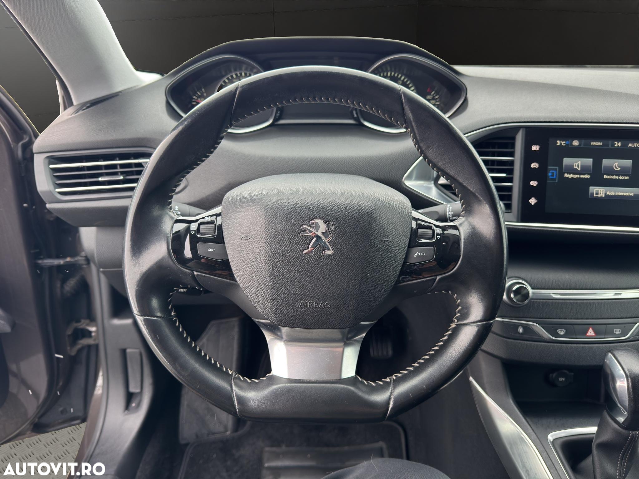 Peugeot 308 SW 1.2 L PureTech Turbo Allure Aut. - 9