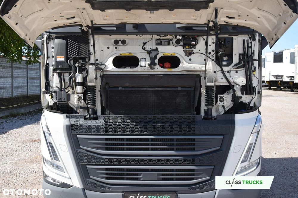 Volvo FH 500 Globetrotter XL Mega - 15