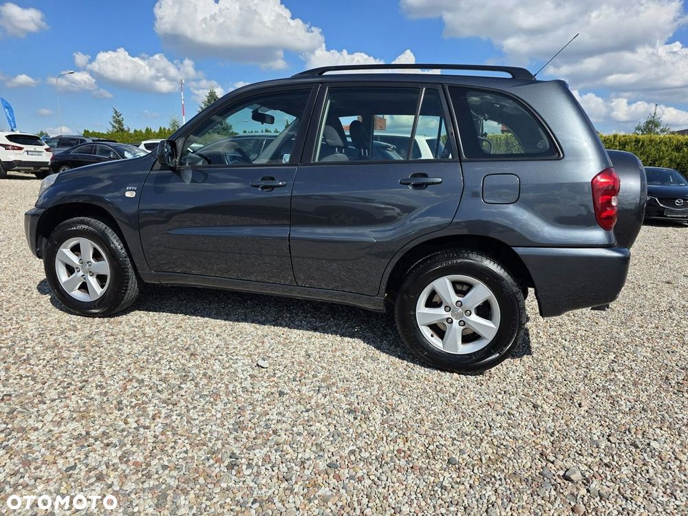 Toyota RAV4 1.8 VVT-i Luna 2WD - 19