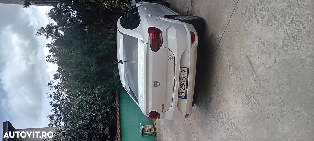Dacia Logan TCe 90 MT5 Essential - 5
