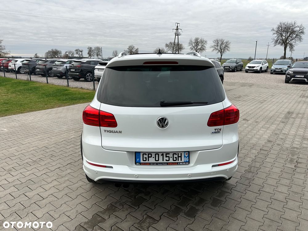 Volkswagen Tiguan 2.0 TDI Perfectline R-Style - 10