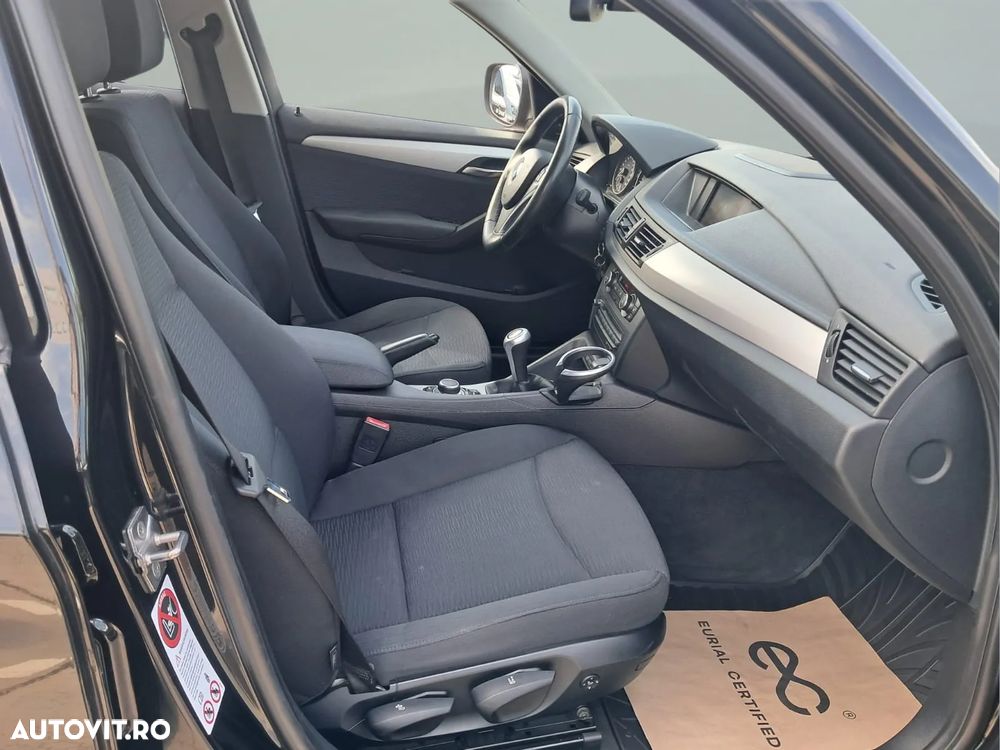 BMW X1 sDrive18d - 11