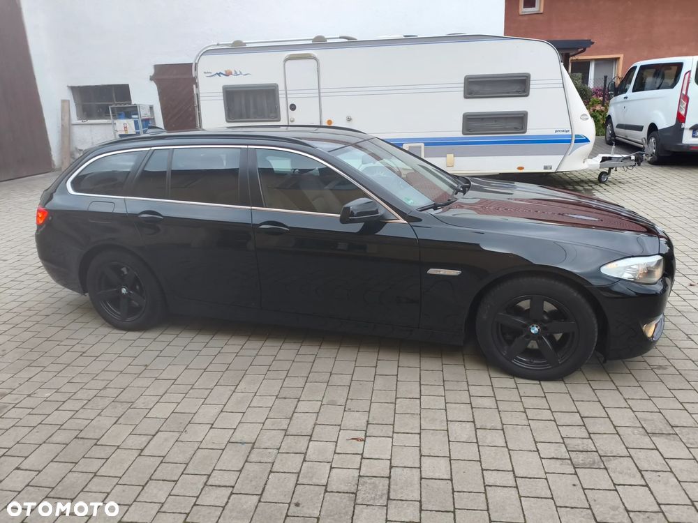 BMW Seria 5 520d Touring - 7