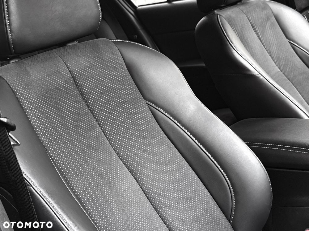 Mitsubishi Eclipse Cross 4WD Plus Select - 36