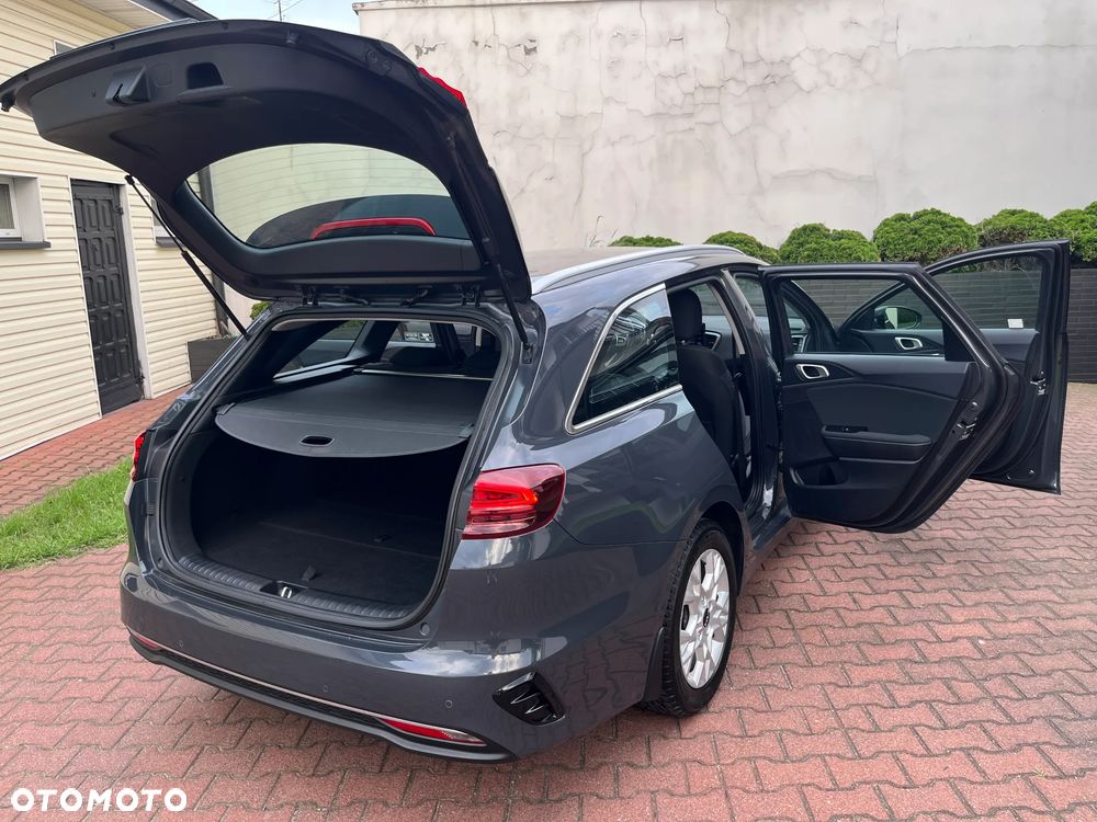 Kia Ceed 1.5 T-GDI M - 26