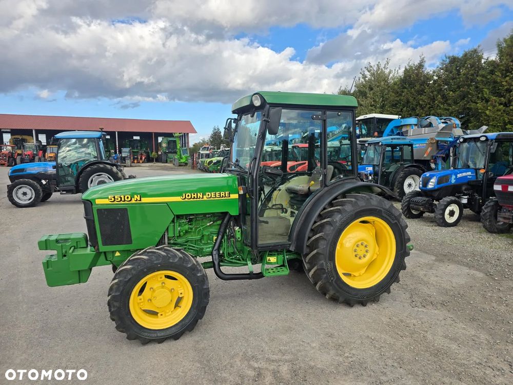 John Deere 5510 Narrow
