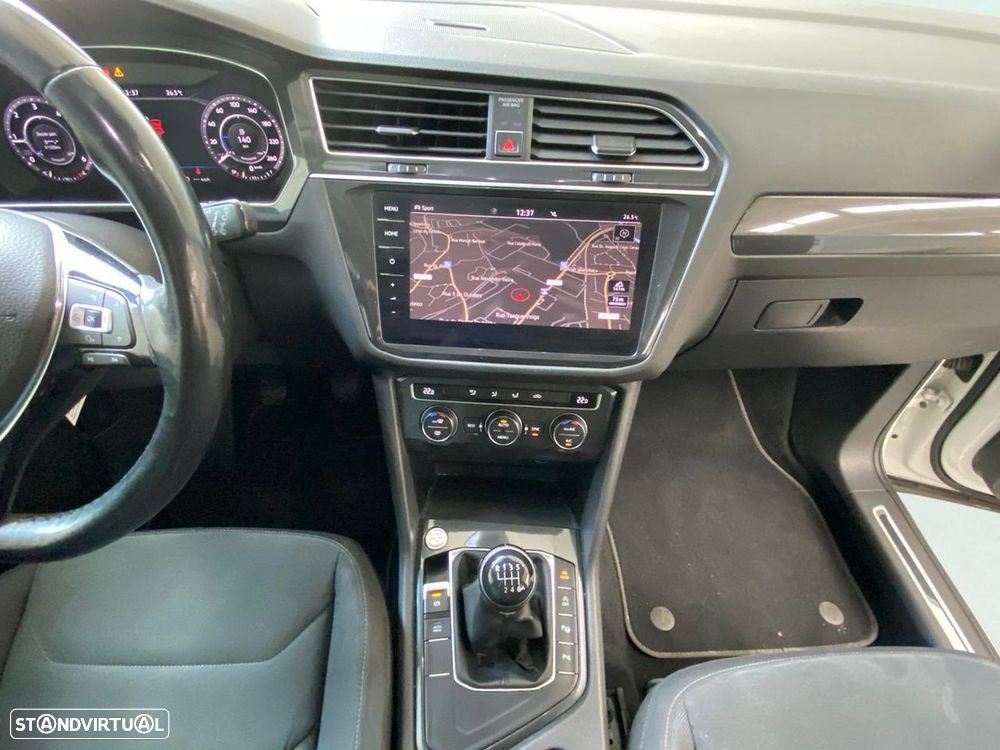 VW Tiguan Allspace 2.0 TDI Highline - 15