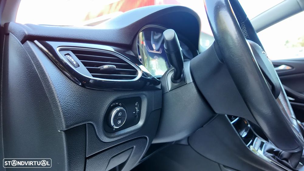 Opel Astra 1.5 D Business Edition S/S - 22