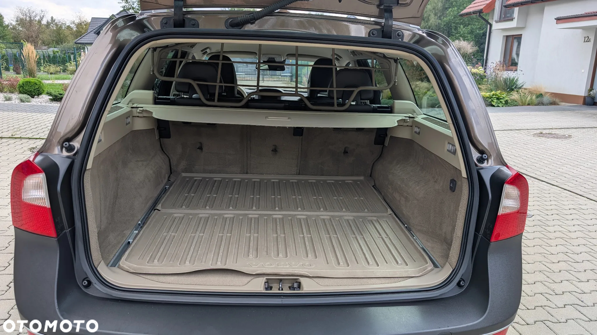 Volvo XC 70 D4 AWD Summum EU6 - 13