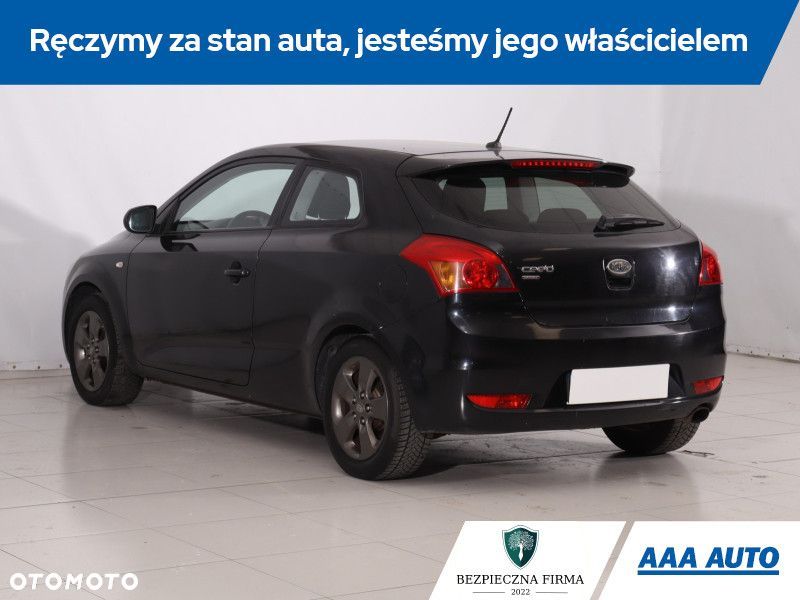 Kia Ceed - 6