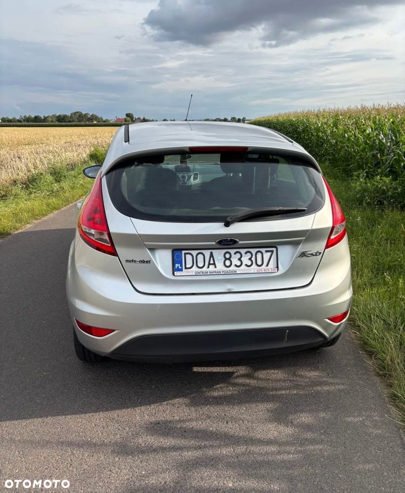 Ford Fiesta 1.25 Ambiente - 3