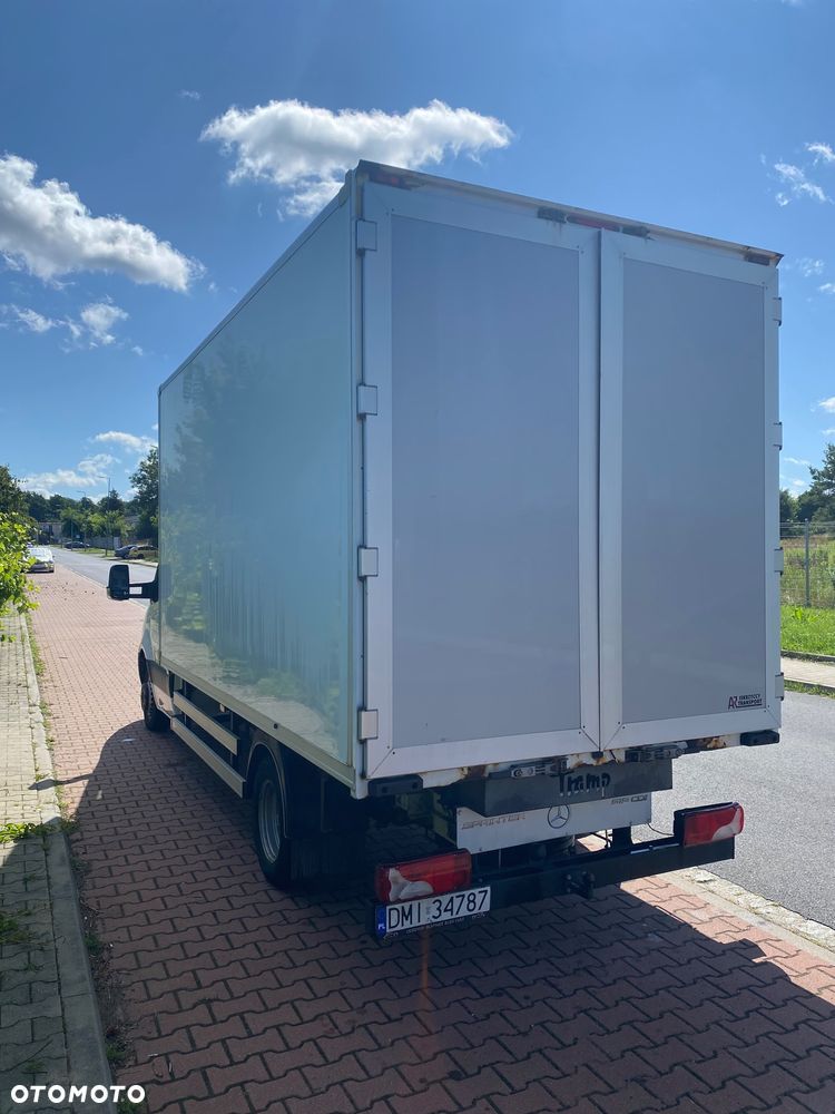 Mercedes-Benz Sprinter - 5