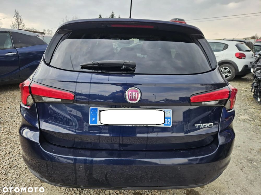 Fiat Tipo 1.4 T-Jet Lounge - 4