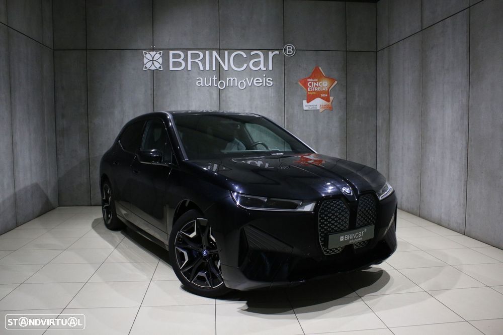 BMW iX xDrive 40 Pack Desportivo - 52